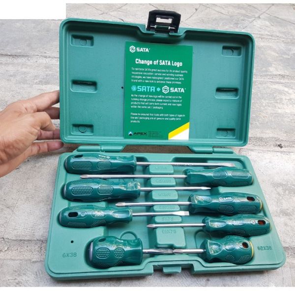 Bộ tuốc nơ vít 8 chi tiết Sata 09306