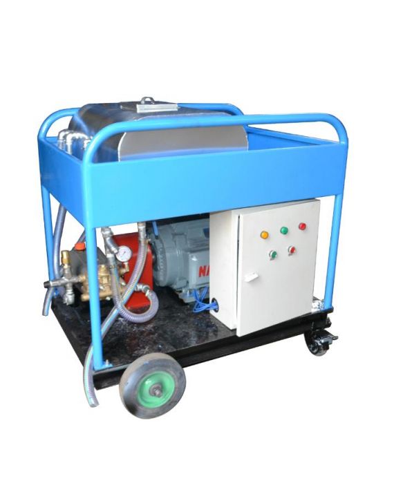Máy làm sạch cao áp 500bar 22kw